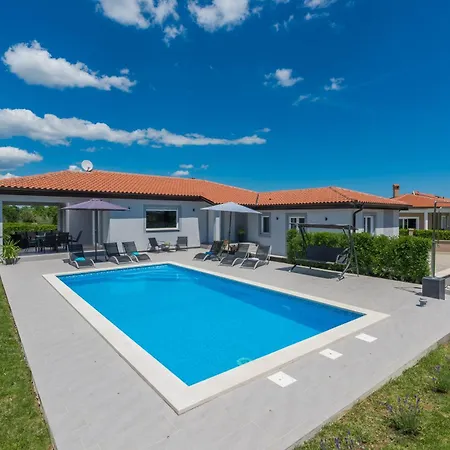 Lovre Villa *