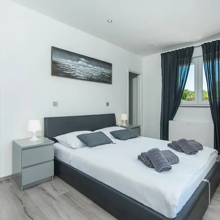 Lovre Villa Labin (Istria)