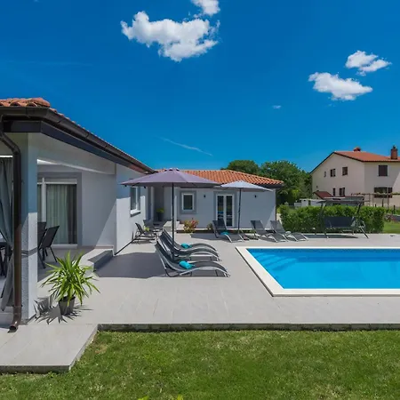 Villa Lovre