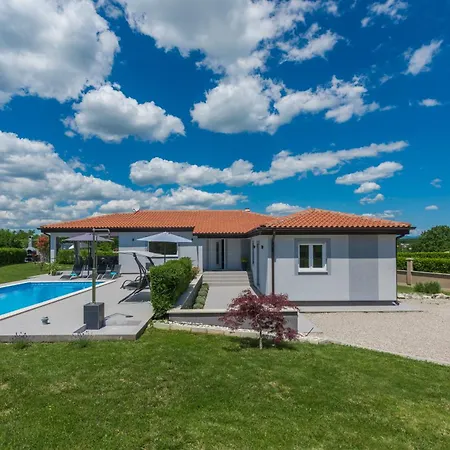 Villa Lovre Labin (Istria)